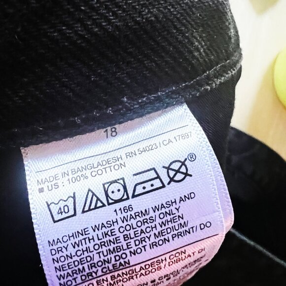 OLD NAVY Mini Jean Skirt - Picture 5 of 5